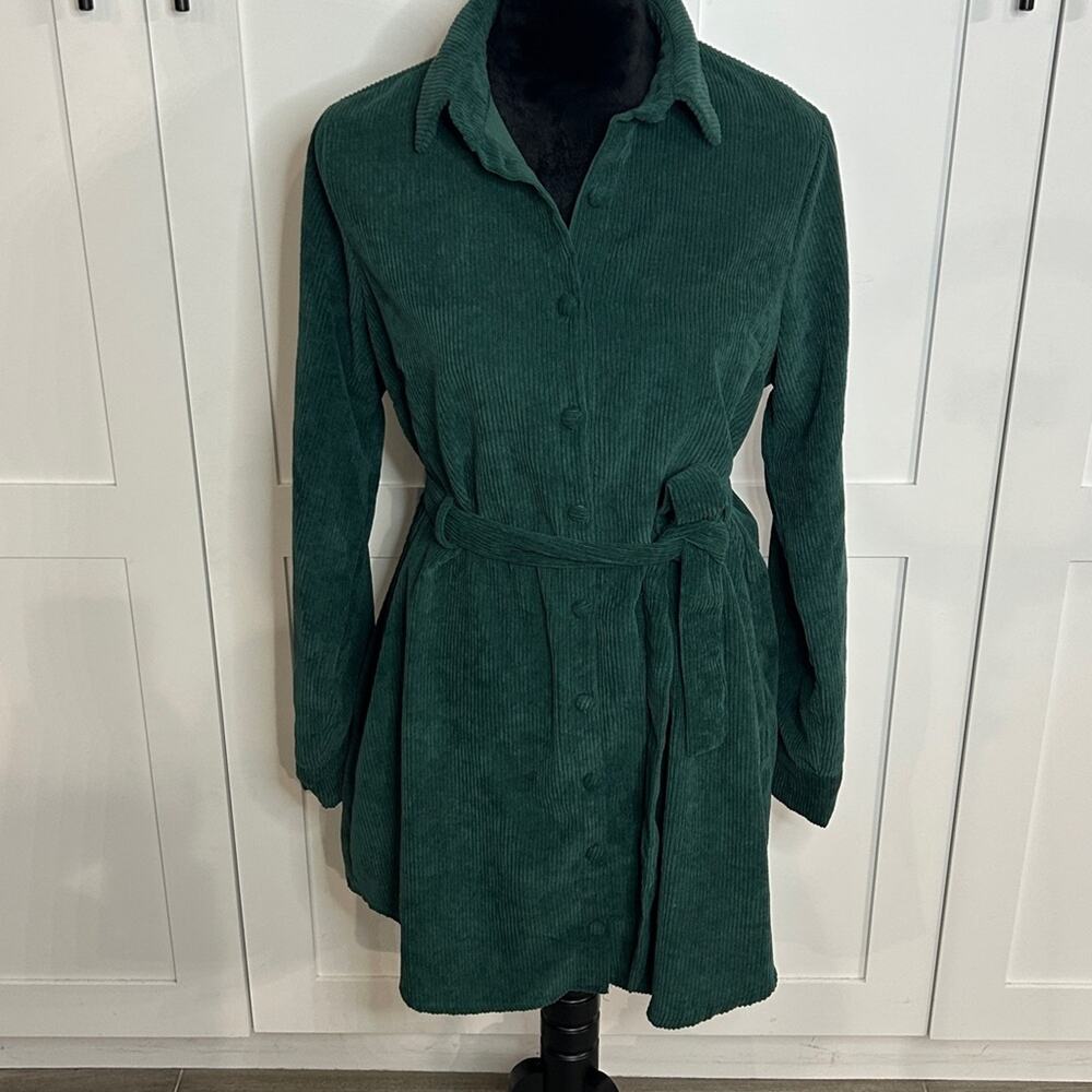 Nasty Gal Green Corduroy Shirt Dress Tie Waist Button Front Size Small